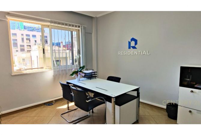 ZYRA PER QIRA 120M2 NETO TE RTSH!