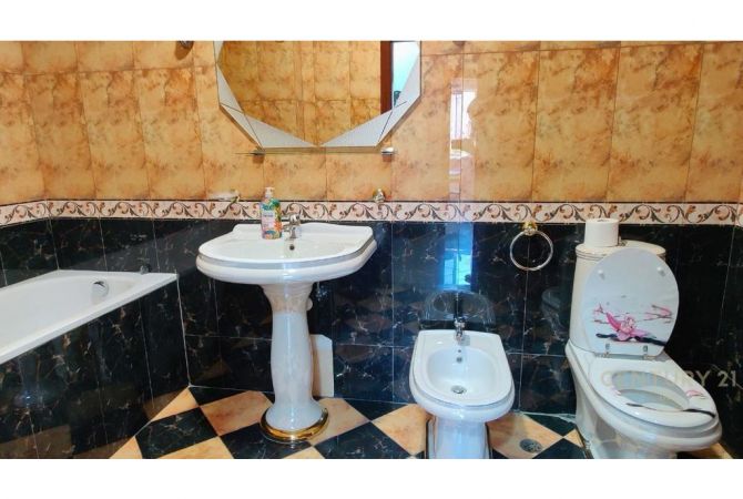 ZYRA PER QIRA 120M2 NETO TE RTSH!