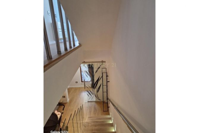 Luxury villas for rent in Tirana 3+1, Furnished