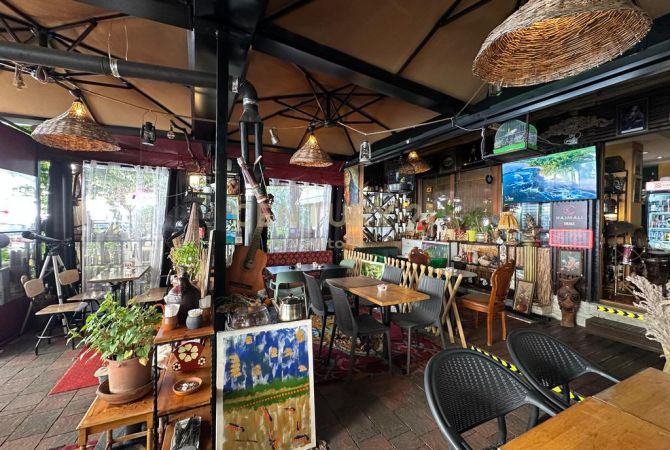 Ambient biznesi me qera 2+1 ne Tirane - 1,500 Euro