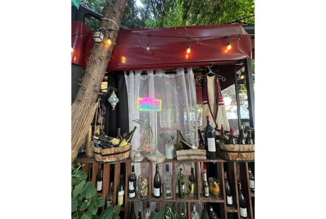 Ambient biznesi me qera 2+1 ne Tirane - 1,500 Euro