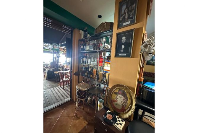 ☕️ Jepet me qira Bar-Kafe prane Myslym Shyrit – Me 2 Poste Parkimi