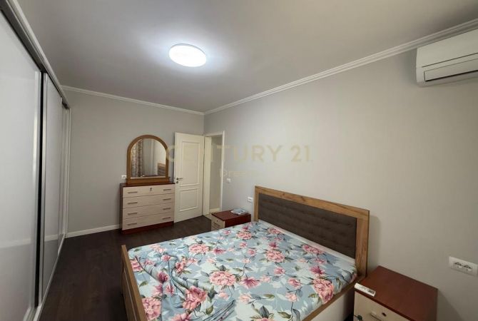 Shtepi me qera 2+1 ne Tirane - 800 Euro
