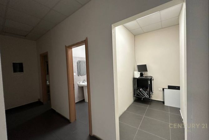 🏢 Jepet me qira ambient per zyra – prane Kopshtit Zoologjik, Tirane