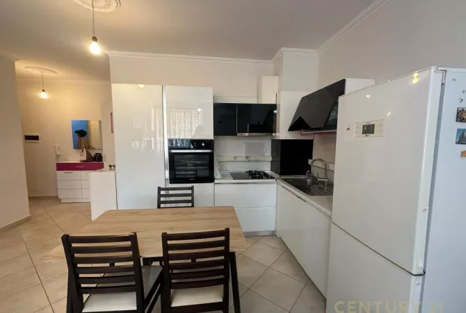 Shtepi ne shitje 2+1 ne Tirane - 140,000 Euro