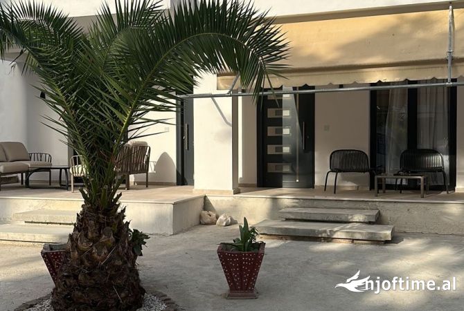Shtepi me qera 1+1 ne Vlore - 300 Euro
