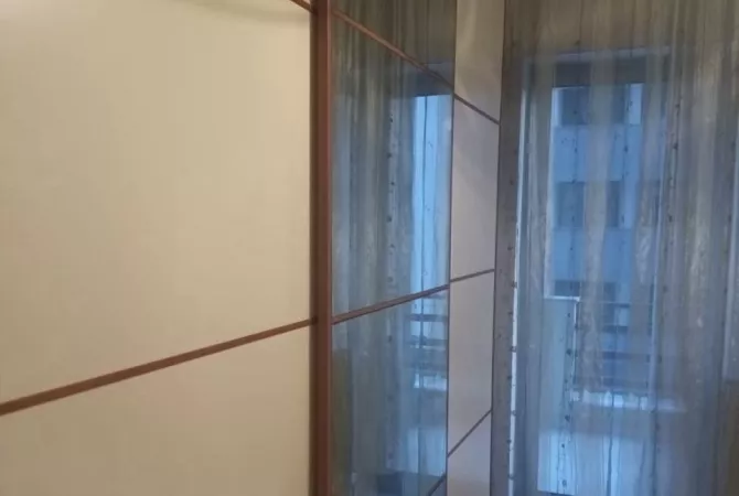 Shtepi me qera 2+1 ne Tirane - 430 Euro