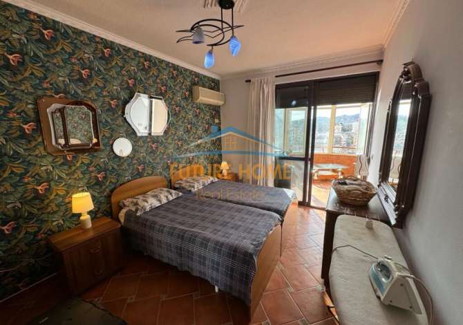 Shtepi me qera Apartament ne Tirane, 3+1, Mobilimi E mobiluar, Pagesa 900  Euro.