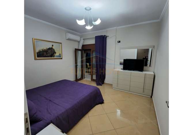 Shtepi me qera Apartament ne Tirane, 2+1, Mobilimi E mobiluar, Pagesa 2,000  Euro.