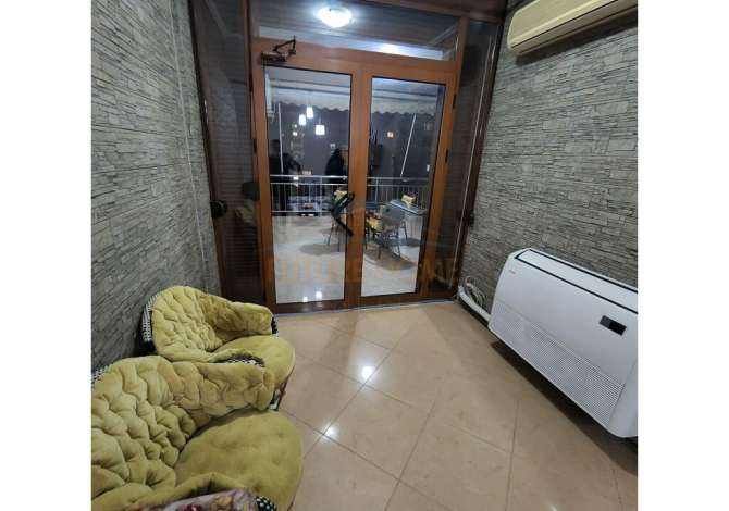 Shtepi me qera Apartament ne Tirane, 2+1, Mobilimi E mobiluar, Pagesa 2,000  Euro.