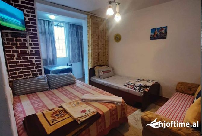 Shtepi me qera 1+1 ne Tirane - 400 Euro