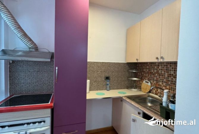 Shtepi me qera 1+1 ne Tirane - 500 Euro