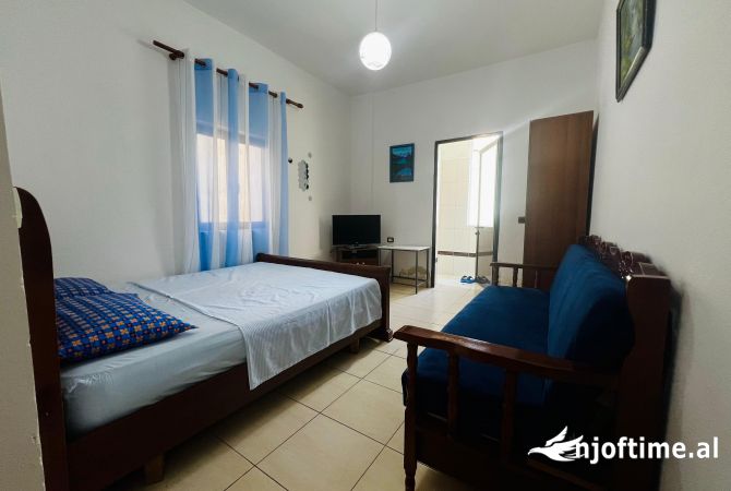 Shtepi me qera Garsoniere ne Tirane - 320 Euro