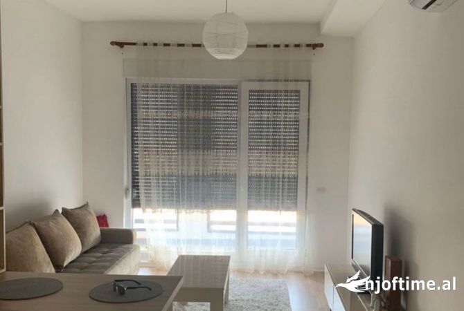 Shtepi me qera 1+1 ne Tirane - 550 Euro