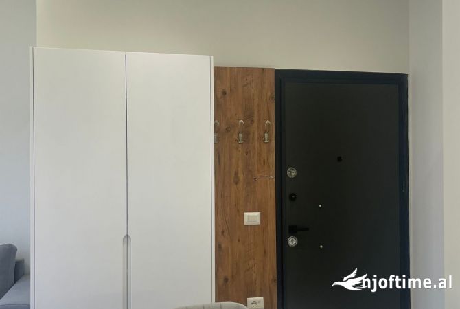 Shtepi me qera 1+1 ne Tirane - 400 Euro