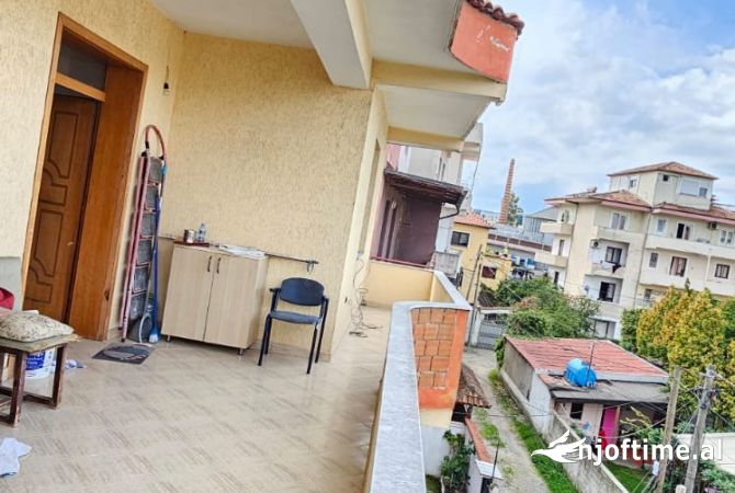 Shtepi me qera Apartament ne Tirane, 2+1, Mobilimi E mobiluar, Pagesa 450  Euro.