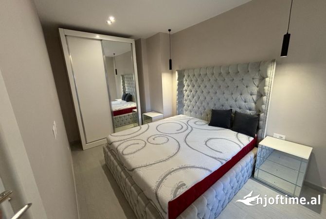 Shtepi me qera 1+1 ne Tirane - 400 Euro