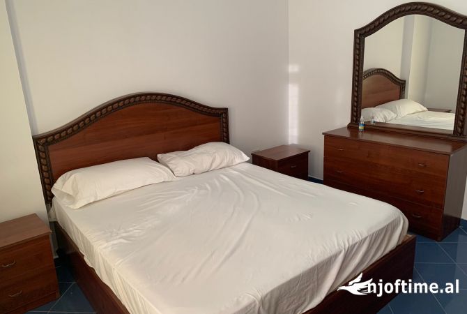 Shtepi me qera 1+1 ne Tirane - 450 Euro