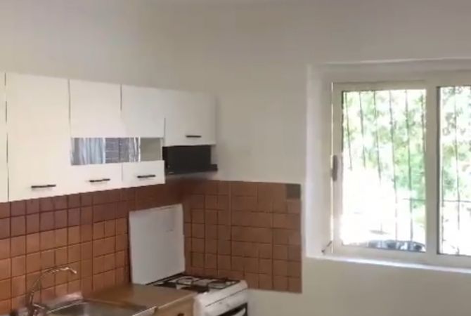 Shtepi me qera 2+1 ne Tirane - 400 Euro
