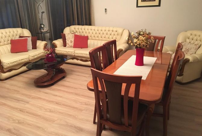 Shtepi me qera Apartament ne Tirane, 1+1, Mobilimi E mobiluar, Pagesa 500  Euro.
