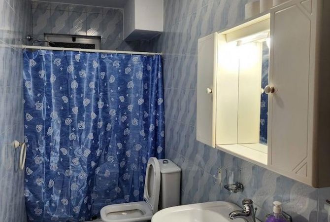 Shtepi me qera Apartament ne Tirane, 1+1, Mobilimi E mobiluar, Pagesa 500  Euro.