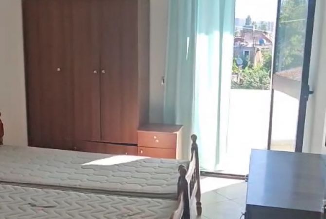 Shtepi me qera 2+1 ne Tirane - 400 Euro