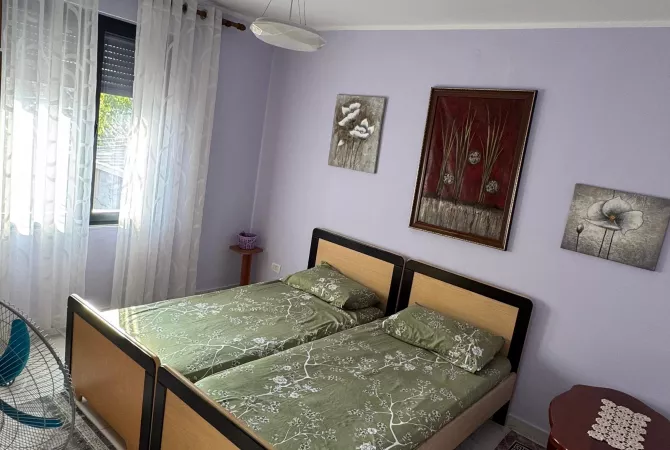 Shtepi me qera 2+1 ne Tirane - 500 Euro