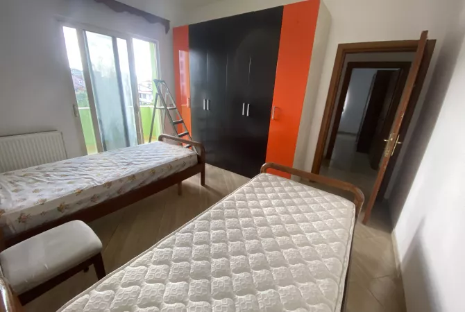 Shtepi me qera 2+1 ne Tirane - 45,000 Leke