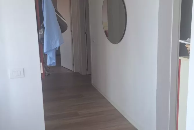 Shtepi me qera Apartament ne Tirane, 2+1, Mobilimi E mobiluar, Pagesa 50,000  Leke.