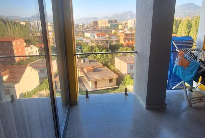 Shtepi me qera Apartament ne Tirane, 2+1, Mobilimi E mobiluar, Pagesa 50,000  Leke.