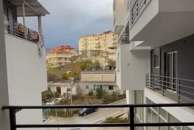 Shtepi me qera 1+1 ne Tirane - 37,000 Leke