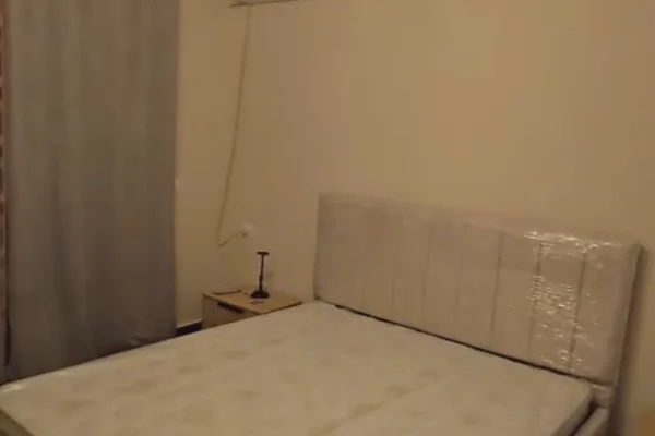 Shtepi me qera 2+1 ne Tirane - 50,000 Leke