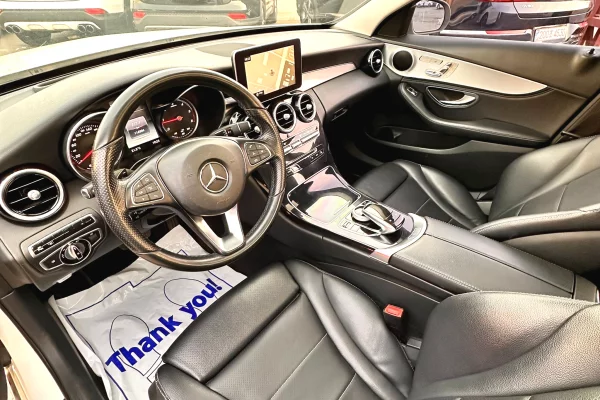 Cars for sale in Tirana, Mercedes-Benz, 2015 Diesel,Kambio Automatik Payment 15,000  Euro.