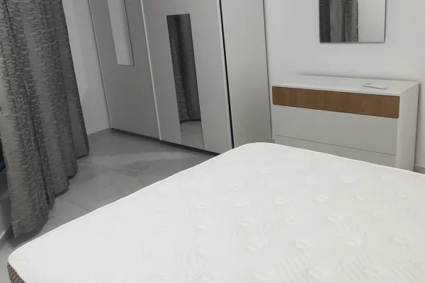 Shtepi me qera 1+1 ne Tirane - 400 Euro