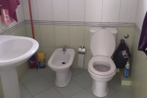 Shtepi me qera 1+1 ne Tirane - 35,000 Leke