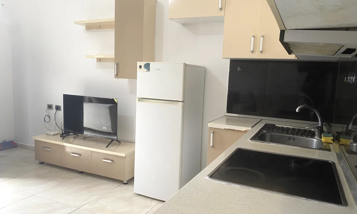 Shtepi me qera Apartament ne Tirane, 1+1, Mobilimi E mobiluar, Pagesa 33,000  Leke.