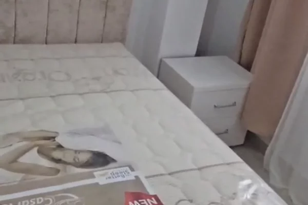 Shtepi me qera 2+1 ne Tirane - 40,000 Leke