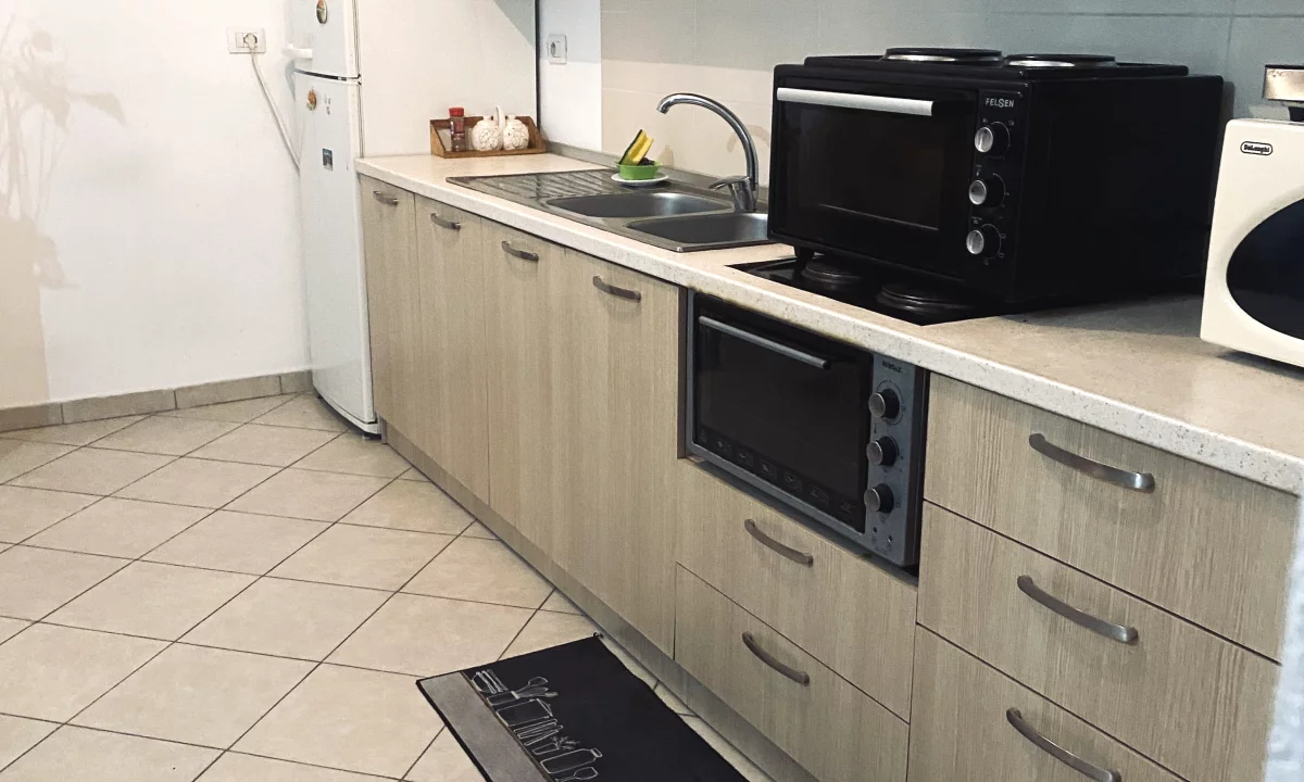 Appartamento in affitto a Tirana 1+1, Arredato