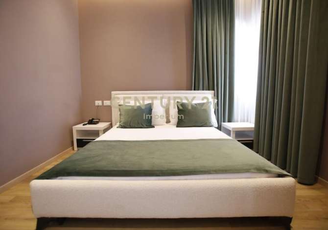 Ambient biznesi me qera 5+1 ne Tirane - 5,000 Euro