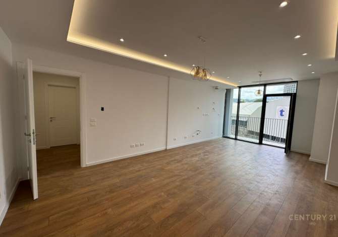 Ambient biznesi me qera 3+1 ne Tirane - 1,300 Euro