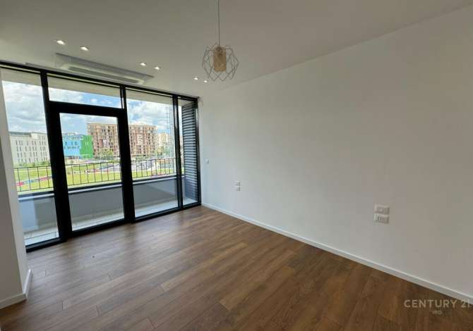 ZYRE + POST PARKIMI TEK RRUGA E KOSOVAREVE !