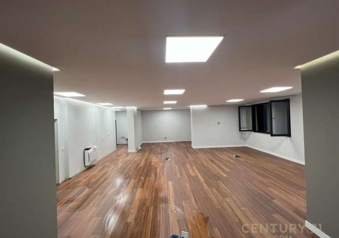 Ambient biznesi me qera 3+1 ne Tirane - 1,500 Euro