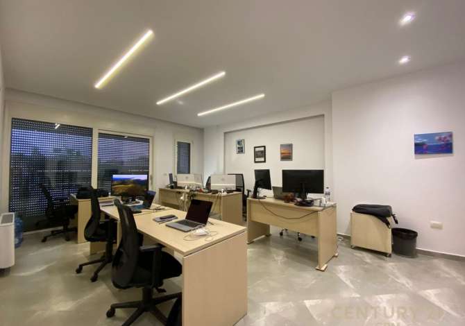 Ambient biznesi me qera 3+1 ne Tirane - 1,500 Euro