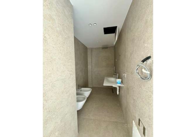 Jepet me qira ambient per zyra prane Qendres!