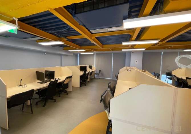 Ambient biznesi me qera 3+1 ne Tirane - 6,500 Euro
