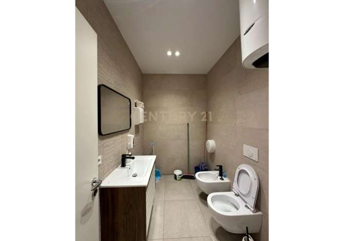 QENDER, PALLATI MOXART - JAPIM ME QIRA AMBIENT PER ZYRA + POST PARKIMI