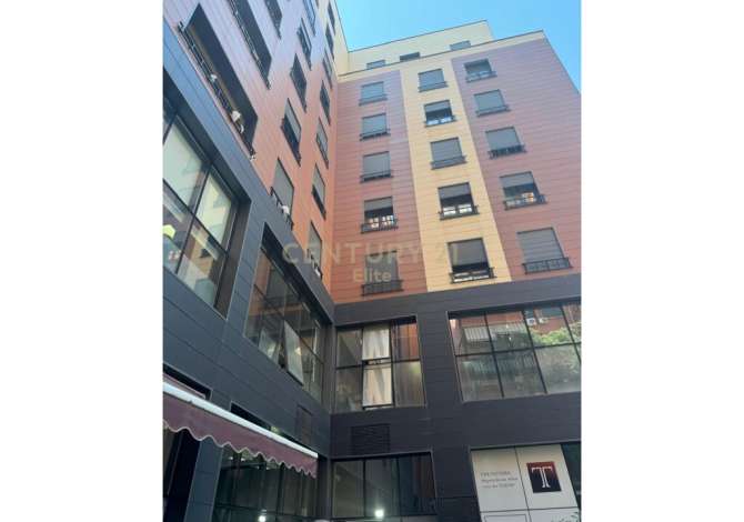 Myslym Shyri jepet me qera ambient per zyra