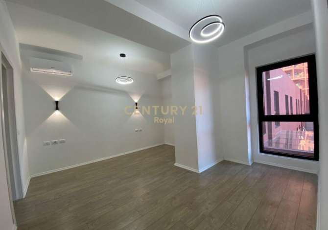 Ambient biznesi me qera 3+1 ne Tirane - 900 Euro