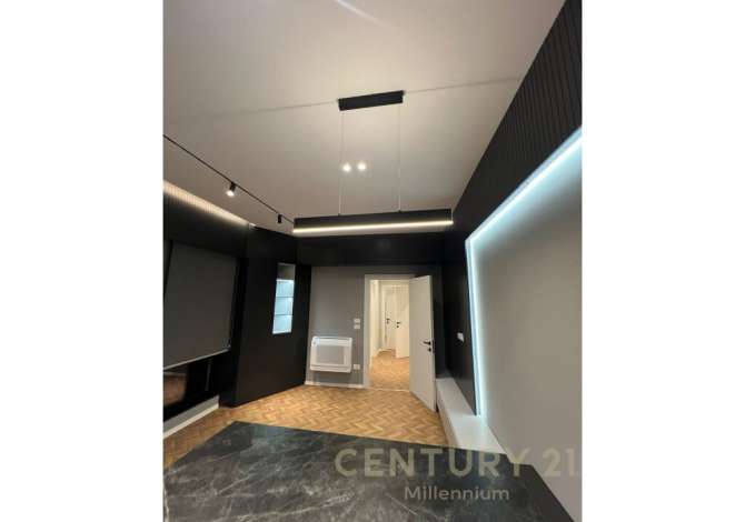 Ambient biznesi me qera 3+1 ne Tirane - 1,500 Euro
