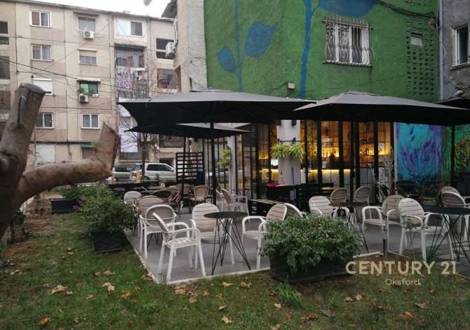 Ambient biznesi me qera 2+1 ne Tirane - 1,500 Euro